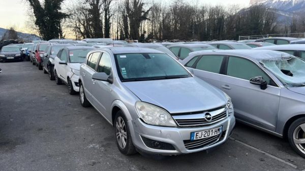 Trappe d'essence OPEL ASTRA H PHASE 2 Diesel image 4