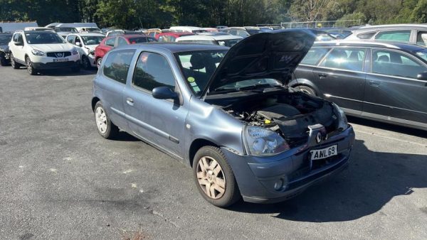 Pare choc arriere RENAULT CLIO 2 PHASE 2 Essence image 4
