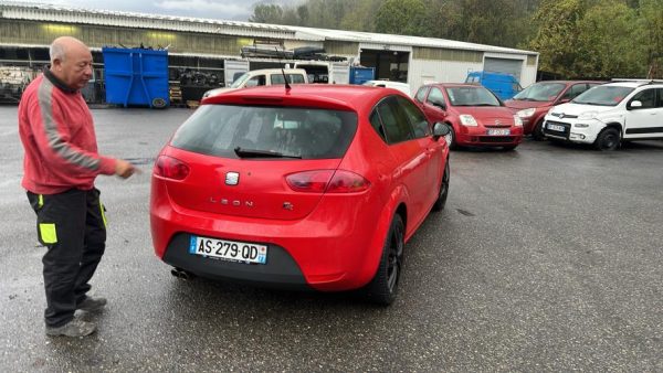 Ceinture avant droit SEAT LEON 2 PHASE 2 Diesel image 5