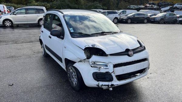 Feu arriere principal gauche (feux) FIAT PANDA 3 PHASE 1 Essence image 4