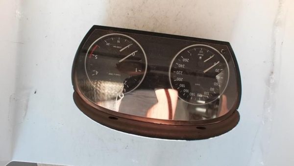 Compteur BMW SERIE 3 E90 PHASE 1 Diesel image 1