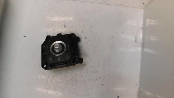 Commande GPS RENAULT MEGANE 3 PHASE 1 Diesel image 3