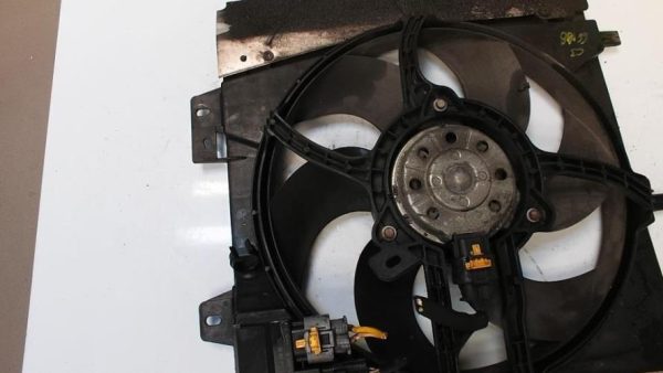 Moto ventilateur radiateur CITROEN C3 Diesel image 1