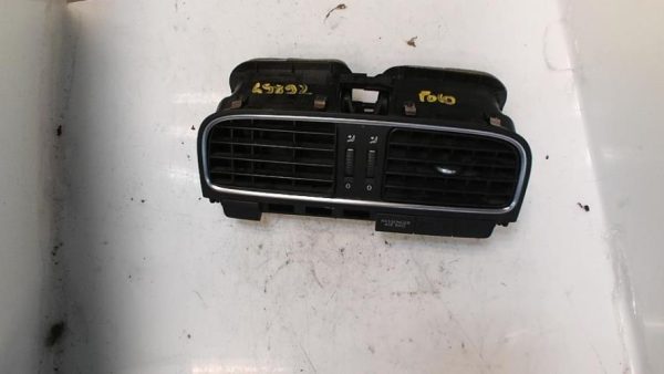 Aerateur tableau de bord VOLKSWAGEN POLO 5 PHASE 1 Diesel image 3