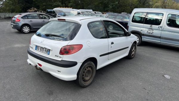 Autoradio d'origine PEUGEOT 206 PHASE 2 Diesel image 7