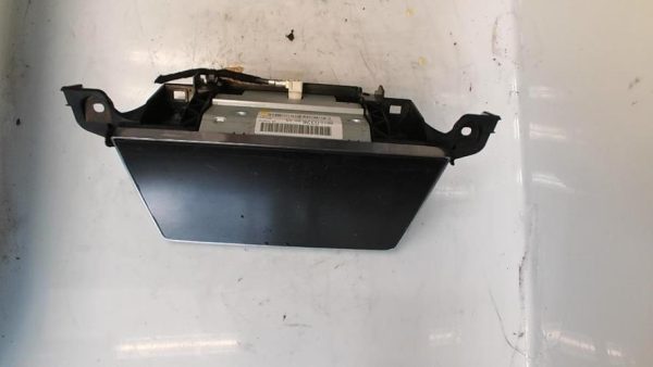 Ecran GPS PEUGEOT 5008 2 PHASE 1 Diesel image 1