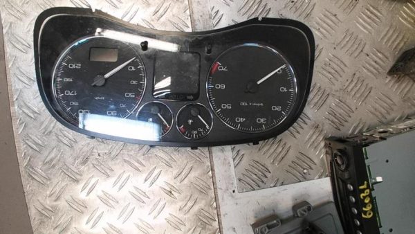 Compteur PEUGEOT 307 PHASE 2 Essence image 3