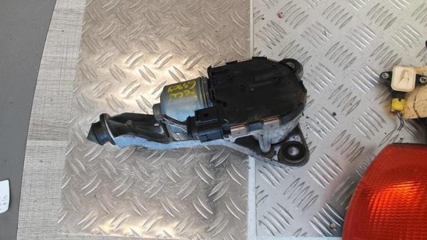 Moteur essuie glace avant gauche FORD FOCUS 3 PHASE 1 Diesel image 1