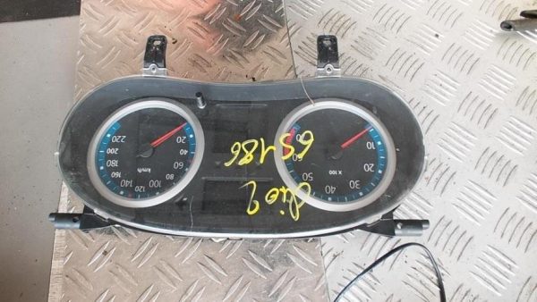 Compteur RENAULT CLIO 2 PHASE 2 Essence image 1