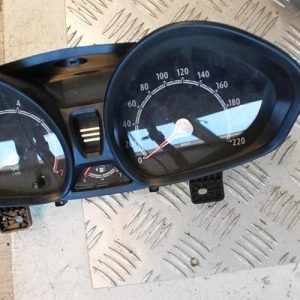 Compteur FORD FIESTA 6 PHASE 1 Essence image 1