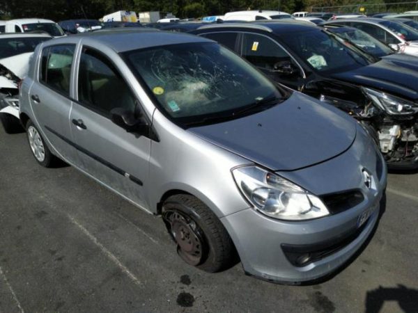 Traverse superieure RENAULT CLIO 3 PHASE 1 Essence image 6