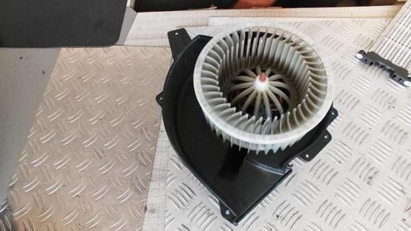 Ventilateur chauffage AUDI A1 1 SPORTBACK PHASE 2 Essence image 3