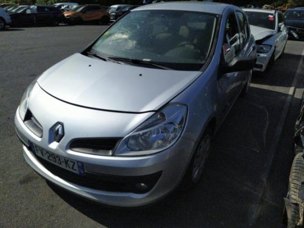 Trappe d'essence RENAULT CLIO 3 PHASE 1 Essence image 4