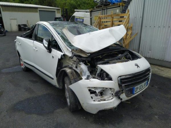 Pare boue arriere droit PEUGEOT 3008 1 PHASE 2 Diesel image 2