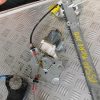 Leve vitre electrique avant droit NISSAN MICRA 3 PHASE 1 Essence image 1
