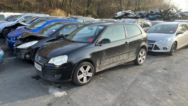 Anti brouillard droit (feux) VOLKSWAGEN POLO 4 PHASE 2 Diesel image 4