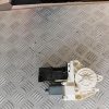 Moteur leve vitre avant gauche PEUGEOT 407 PHASE 1 Diesel image 3