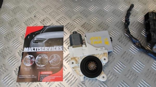 Moteur leve vitre avant gauche FORD FOCUS 2 PHASE 1 Diesel image 3