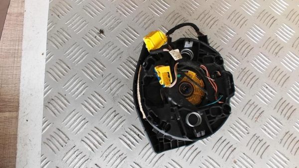 Air bag conducteur VOLKSWAGEN GOLF 6 Diesel image 2