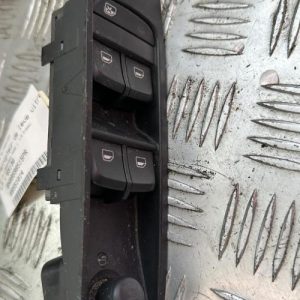 Interrupteur de leve vitre avant gauche AUDI A1 1 SPORTBACK PHASE 1 Diesel image 1