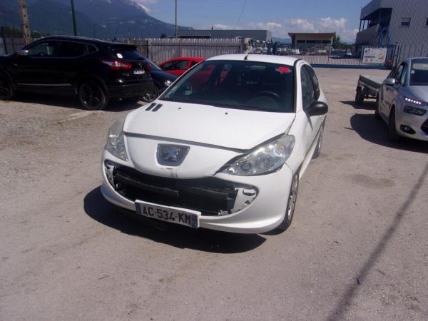 Boitier servitude moteur (BSM) PEUGEOT 206+ Diesel image 8