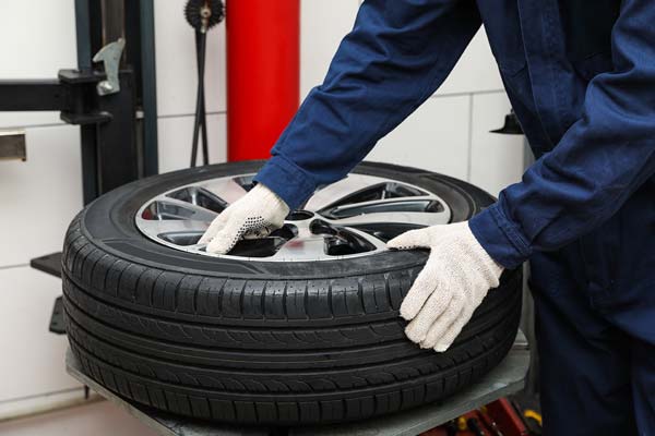 tyre-fitting