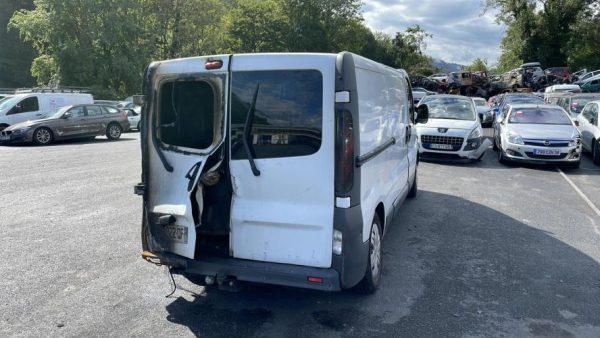 Calandre RENAULT TRAFIC 2 PHASE 1 Diesel image 6