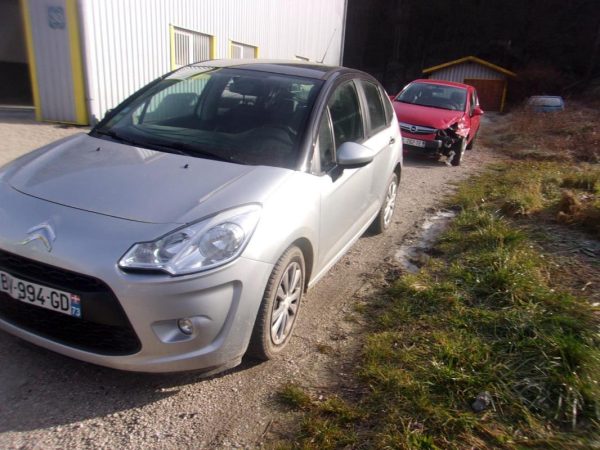 Trappe d'essence CITROEN C3 2 PHASE 1 Diesel image 2