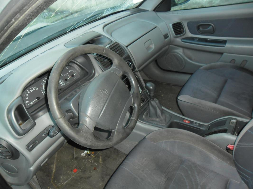 Retroviseur droit RENAULT LAGUNA 1 PHASE 2 Diesel image 2