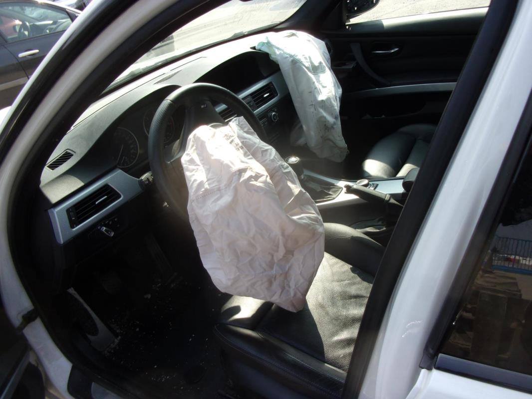 Retroviseur droit RENAULT LAGUNA 2 PHASE 1 Diesel image 1