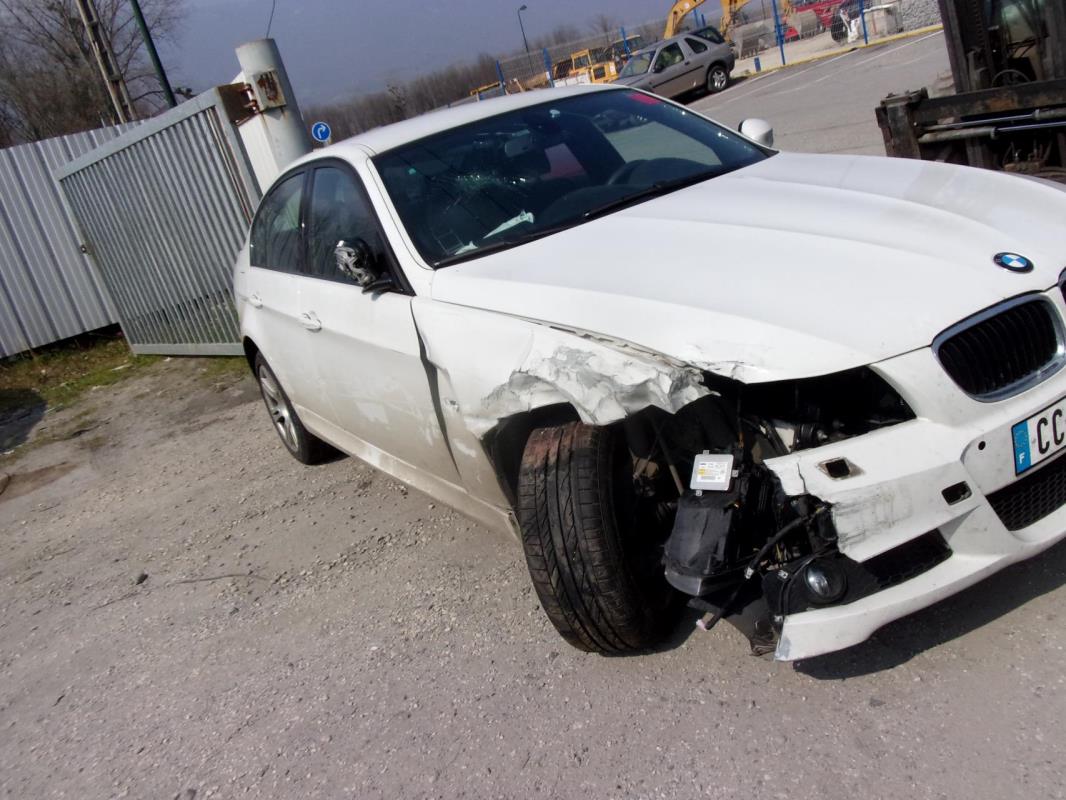 Retroviseur droit RENAULT LAGUNA 2 PHASE 1 Diesel image 3