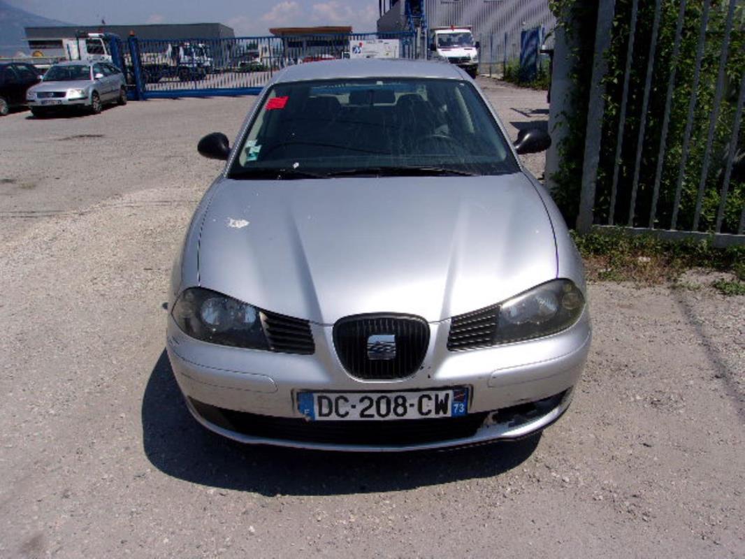 Retroviseur gauche SEAT IBIZA 3 PHASE 1 Diesel image 3