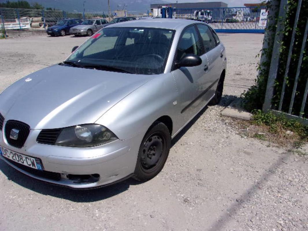 Retroviseur gauche SEAT IBIZA 3 PHASE 1 Diesel image 4