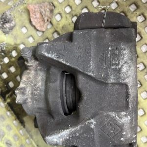 Etrier avant gauche (freinage) RENAULT MEGANE 3 PHASE 1 Diesel image 1