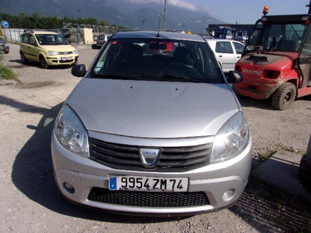 Compteur DACIA SANDERO 1 Essence image 3