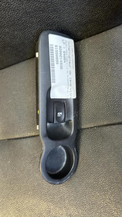 Interrupteur de leve vitre avant droit RENAULT MODUS PHASE 2 Essence image 1