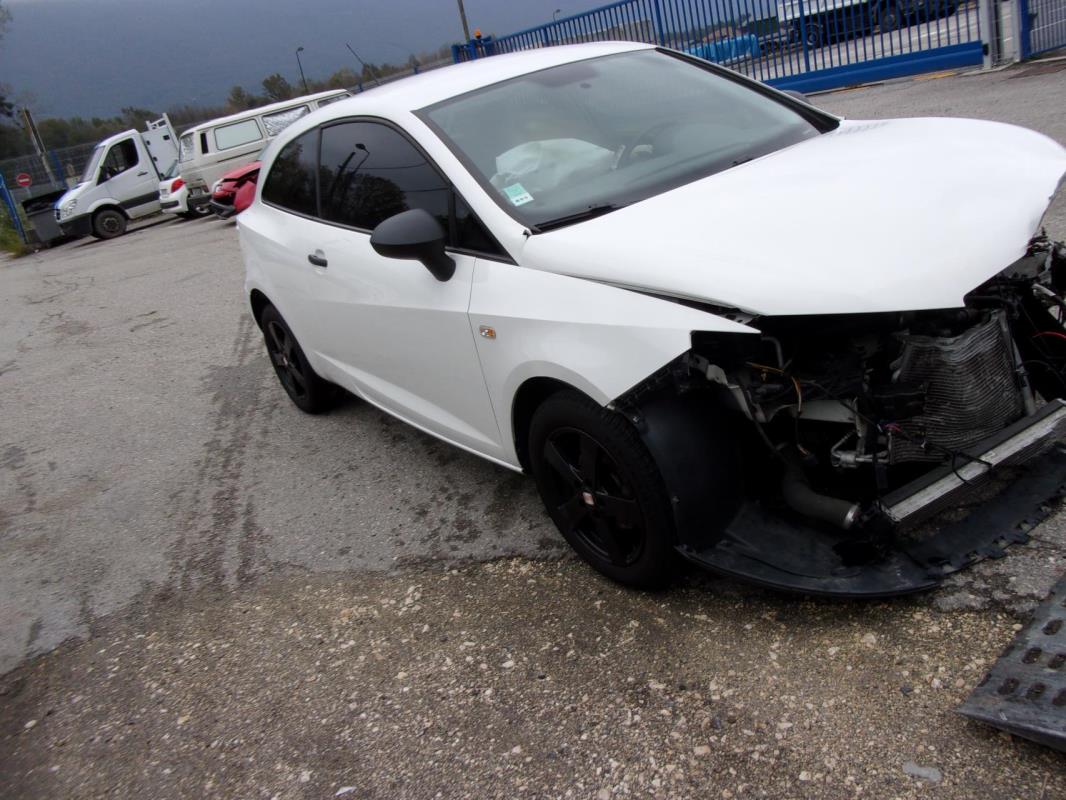 Leve vitre electrique avant gauche SEAT IBIZA 4 PHASE 1 Diesel image 4