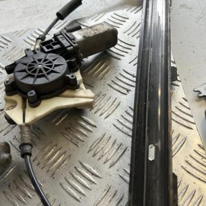 Leve vitre electrique arriere gauche ALFA ROMEO 156 PHASE 1 BREAK Diesel image 1