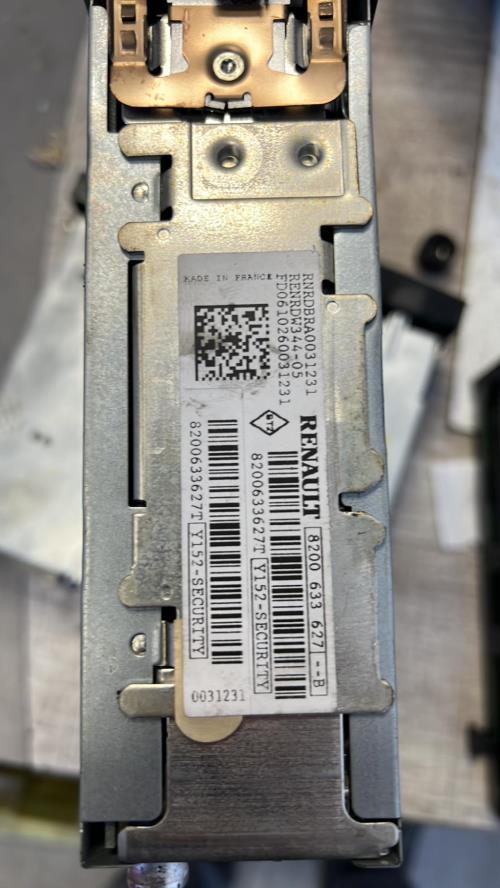 Autoradio d'origine RENAULT MODUS PHASE 2 Essence image 2