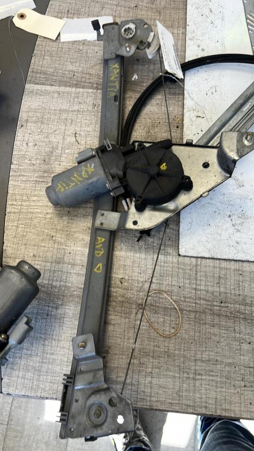 Leve vitre electrique avant droit CITROEN XANTIA PHASE 1 image 6