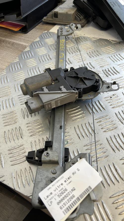 Leve vitre electrique avant gauche CITROEN C3 1 PHASE 1 Diesel image 1