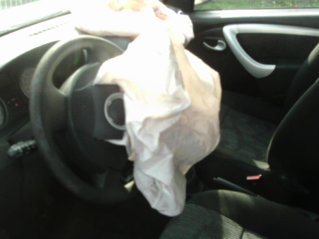 Leve vitre electrique avant droit DACIA SANDERO 1 Diesel image 2