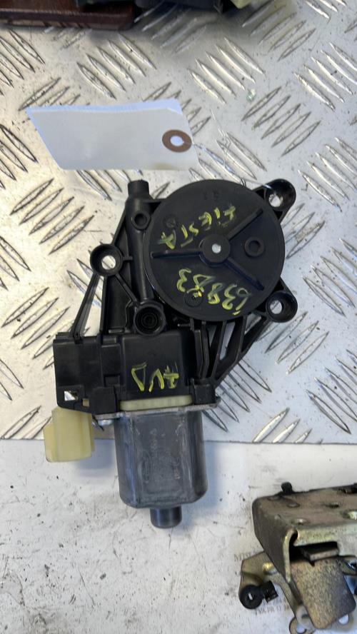 Moteur leve vitre avant droit FORD image 1