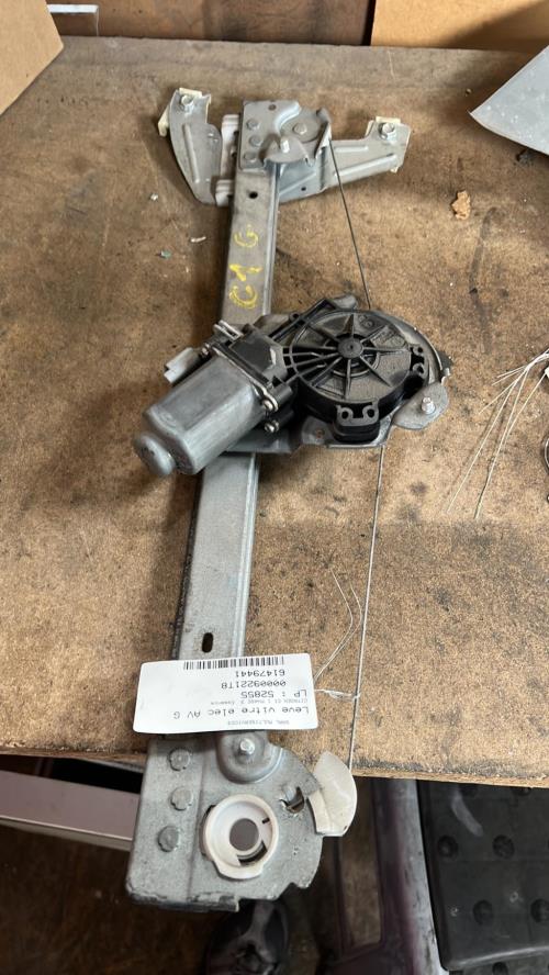 Leve vitre electrique avant gauche CITROEN C1 1 PHASE 3 Essence image 1
