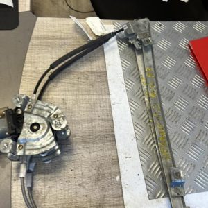 Leve vitre electrique avant droit RENAULT MEGANE 1 PHASE 1 image 1