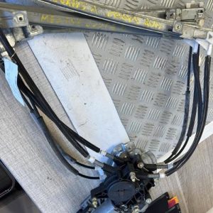 Leve vitre electrique avant droit RENAULT MEGANE 1 PHASE 2 COUPE ESS image 1