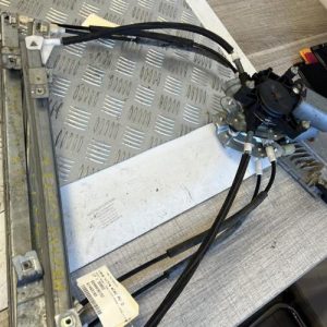 Leve vitre electrique avant droit RENAULT MEGANE 1 PHASE 2 COUPE ESS image 1