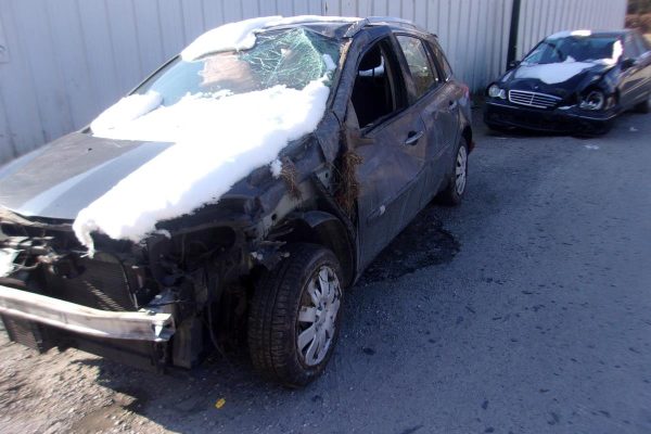 Leve vitre electrique avant gauche RENAULT CLIO 3 PHASE 1 BREAK GAZOLE image 2