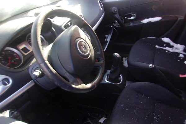 Leve vitre electrique avant gauche RENAULT CLIO 3 PHASE 1 BREAK GAZOLE image 3