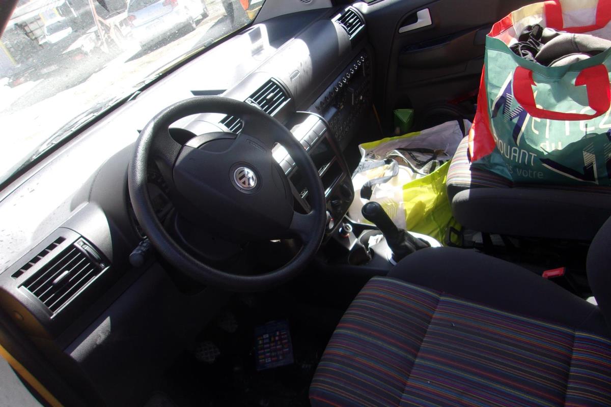 Leve vitre electrique avant gauche VOLKSWAGEN FOX ESS image 3